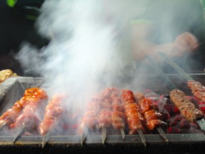 Dumanın İçinde Kebaplar 