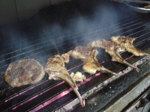 Mahşerin Dört Çubuğu ve Köftesi